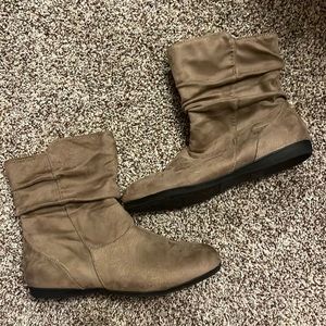 Tan suede boots